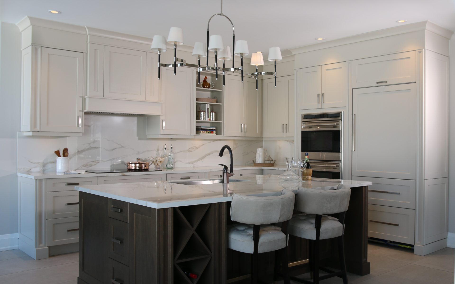 White Contemporary Kitchen